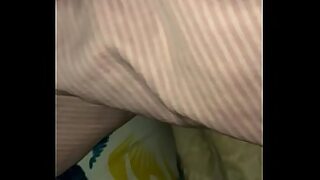 Phim sex hiep dam e gai dang ngu